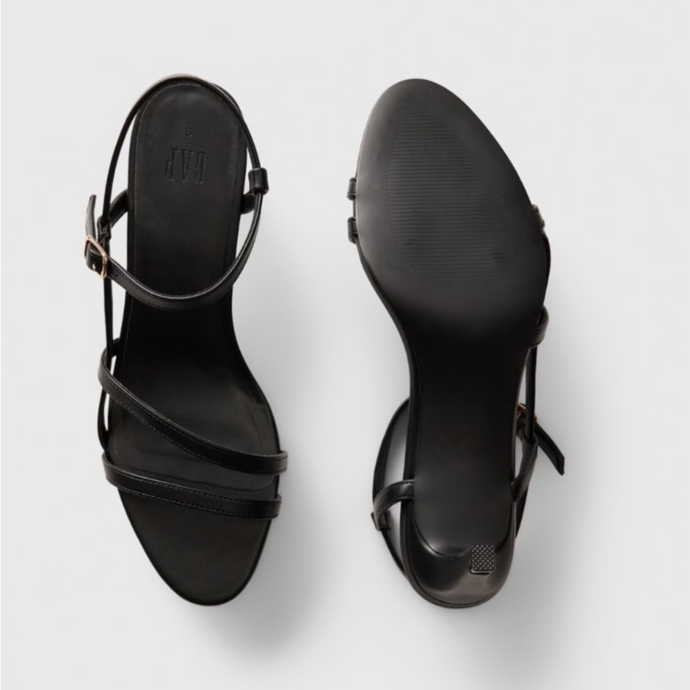 GAP Strappy Heels - Picture 5 of 7